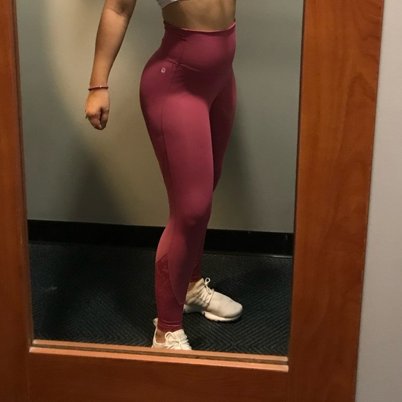 Gently used/rarely worn - Fabletics pink leggings - Picture 6 of 7